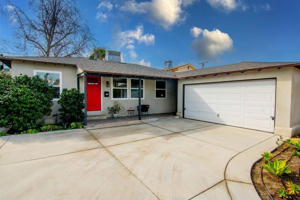 Beautiful 3 Bed 1 Bath Designer Home + Hot Tub Los Angeles Kültér fotó